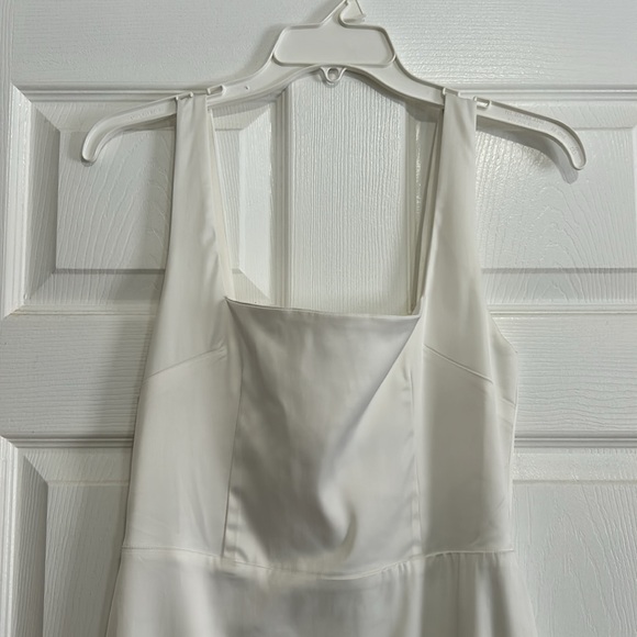 Moda Glam ANGELINA TWO-TONE OVERSIZED BOW GOWN - Picture 6 of 11